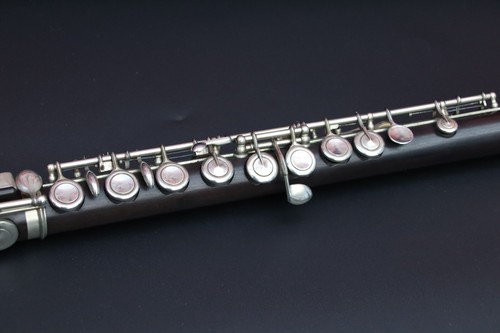 Wooden concert flute - wooden,