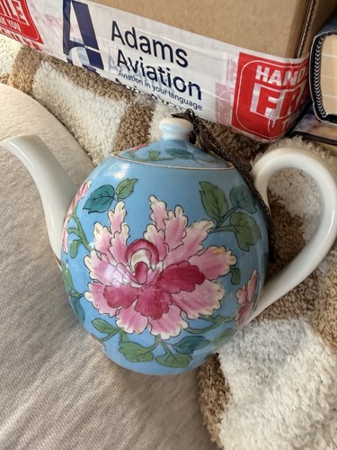 Chinese porcelain teapot - chinese,