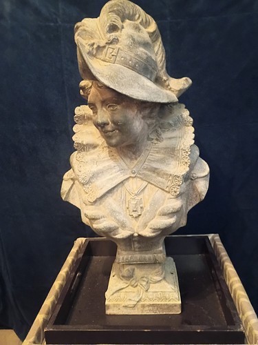 Antique cochi sculpture - cochi,