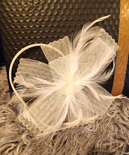 White feather tulle flower - white, &