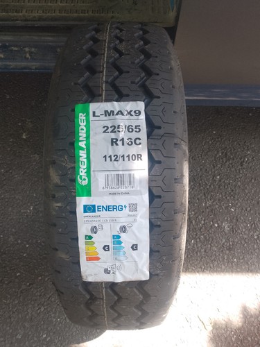 New van tyre - new, x1