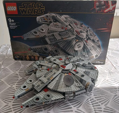 Lego star wars millennium - star,