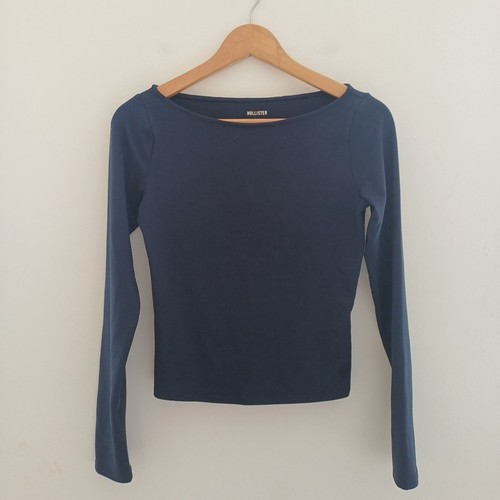 Hollister top size small navy - size,