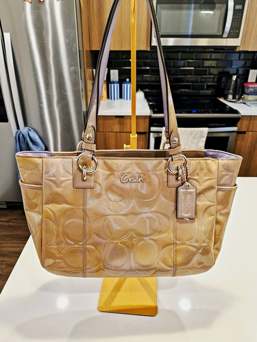 Coach beige patent - beige, signature