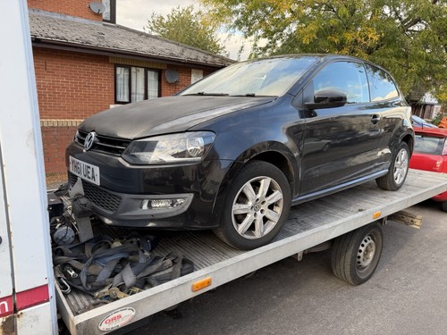 Polo breaking 2011 - vw,