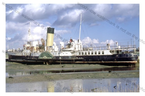 Sr00121 paddle steamer - -,
