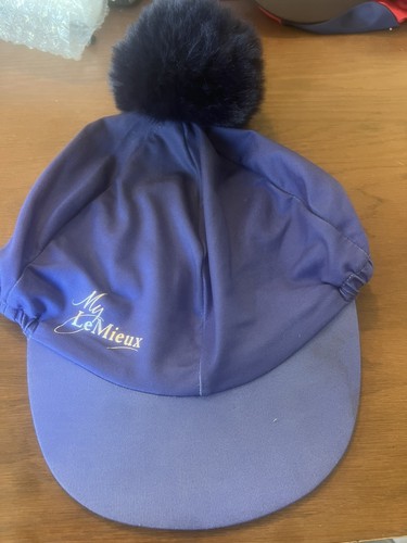 Lemieux pom hat - pom,