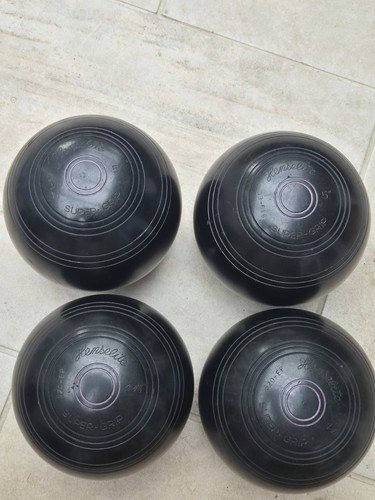 Pair henselite bowls 5in - pair,