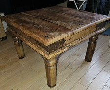 Thakat Coffee Table
