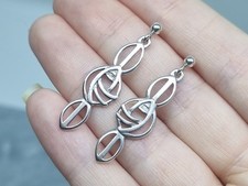 Vintage Carrick Jewellery Solid Sterling Silver Macintosh Rose Dangle Earrings