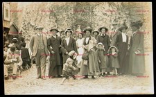 Family nr Funicular Entrance