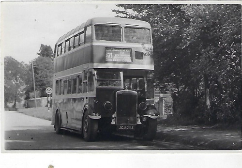 Bus photo jg8204 east - jg8204,