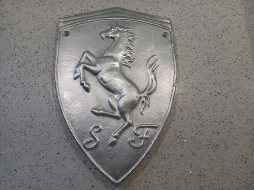 Ferrari sign logo cast - ferrari,