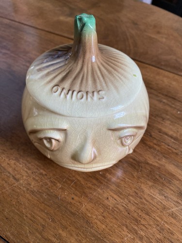 Lidded ceramic pot for pickled - pot,