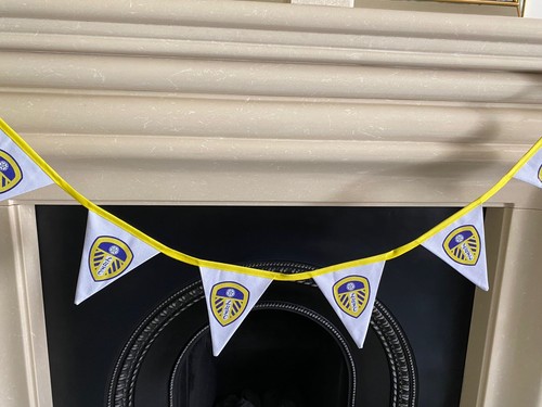 Leeds united football - united, pennant