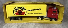Vintage Ertl Shop Rite