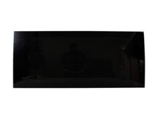 Middle Side Tinted Window