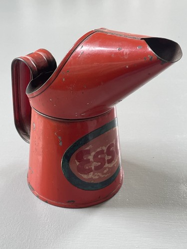 Vintage retro esso tin - retro, oil