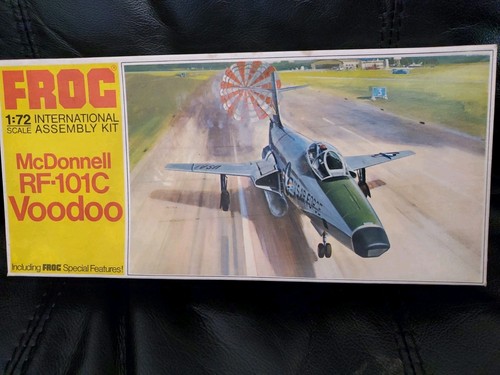 Frog f282 mcdonnell 101c - frog, rf-101c