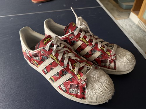 Adidas trainers unique - , art