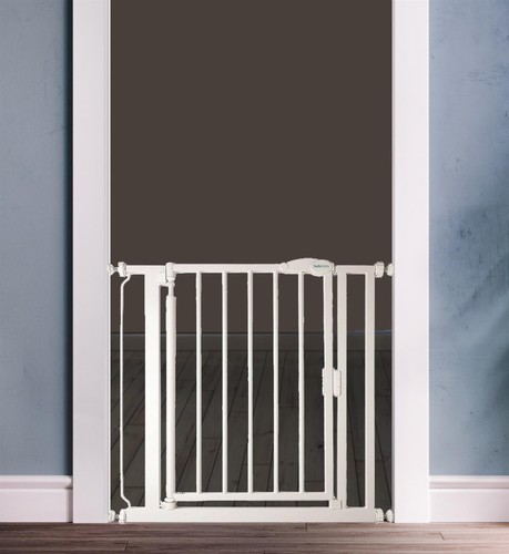 Safetots baby gate self - baby,