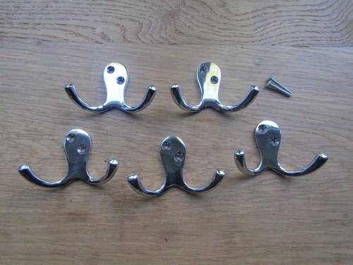 Traditional double robe hook - double,