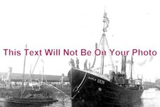 LI 2038 - Grimsby Trawlers