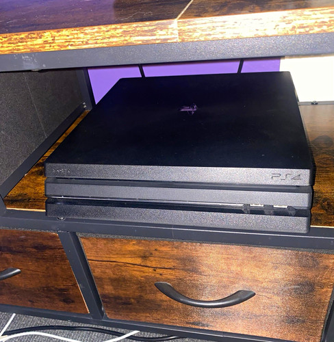 Sony playstation pro - 4,