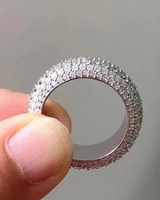 2CT Lab Created Diamond Pave