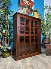Mahogany Finish Media Unit CD