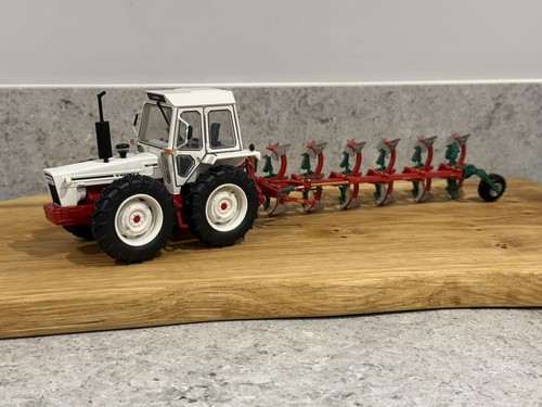 Universal hobbies ford - universal,