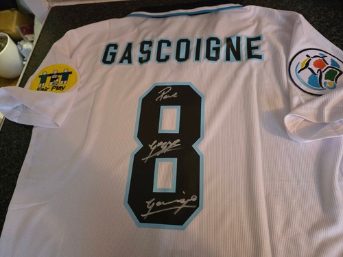 Paul gascoigne signed england - gascoigne,