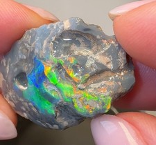 Loose natural solid - loose, australian