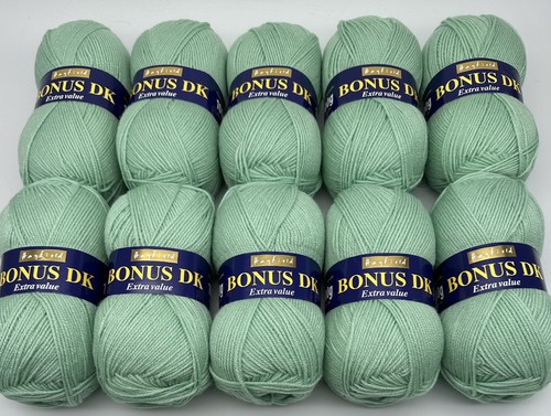 1kg hayfield bonus - dk, acrylic
