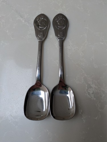 Silver jubilee spoons - &,