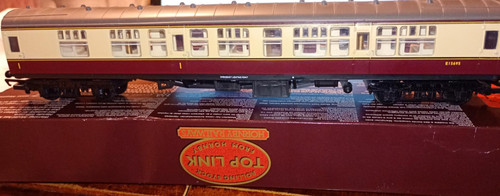 Hornby r4068 mk1 - ck, corridor