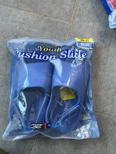 Blue Children’s holiday Slides -size Small 10-11- New In Packaging 