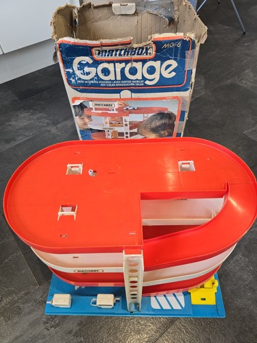 Matchbox garage - mg-6,