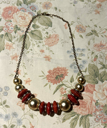 1975 vintage red - 1975,