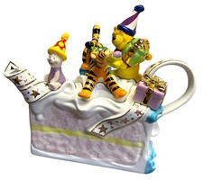 Disney Showcase Winnie Pooh