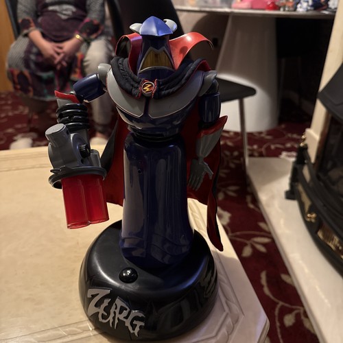 Large interactive toy - toy, story