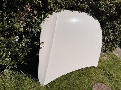 Audi bonnet white - a5,