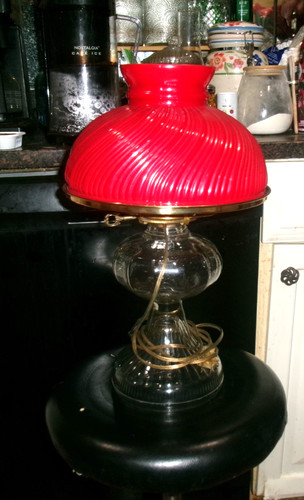 Electric hurricane lamp - hurricane, red