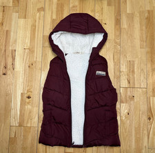 Hollister Ladies Burgundy Sleeveless Fleece Lined Puffer Hooded Gilet Size S