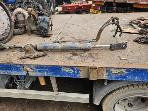 Iveco steering assister ram - assister,