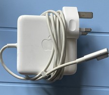 Apple MC461LL/A 60W MagSafe Power Adapter - White - used 