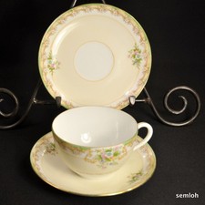Noritake M-in-Wreath Cup 2