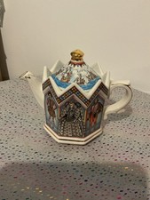Sadler Teapot, Elizabeth 1st