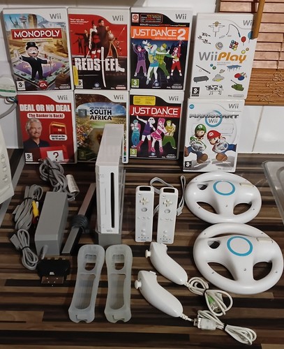 Nintendo wii mario - nintendo,
