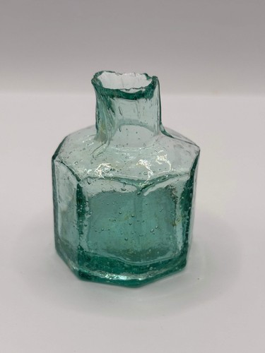 Old aqua glass bubbly - , inkwell